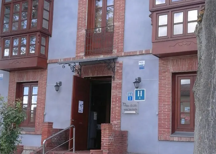 Chalet: La Puerta de la Ribera